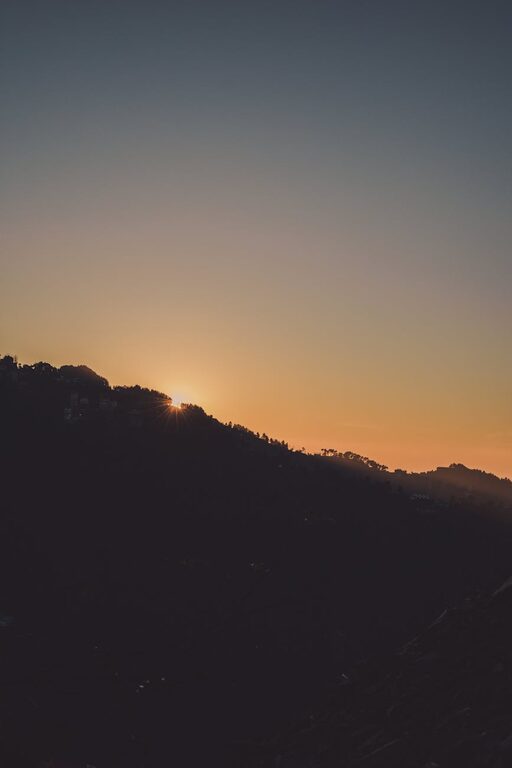 How to Create a Relaxing Playlist for Peaceful Evenings