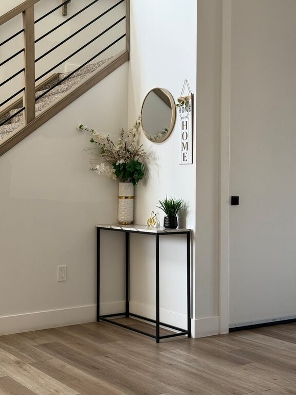 How to Keep Your Entryway Clean and Simple Every Day